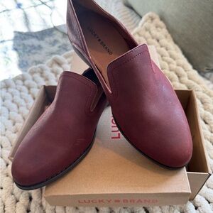 Lucky Brand Women’s Rust Color Slip-On Loafers